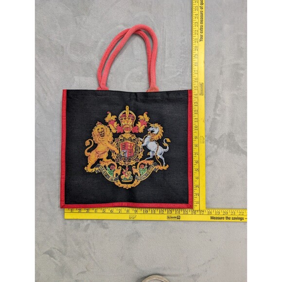 Queen Elizabeth 2013 Tote Bag Windsor Castle Royal Collection - Picture 3 of 7